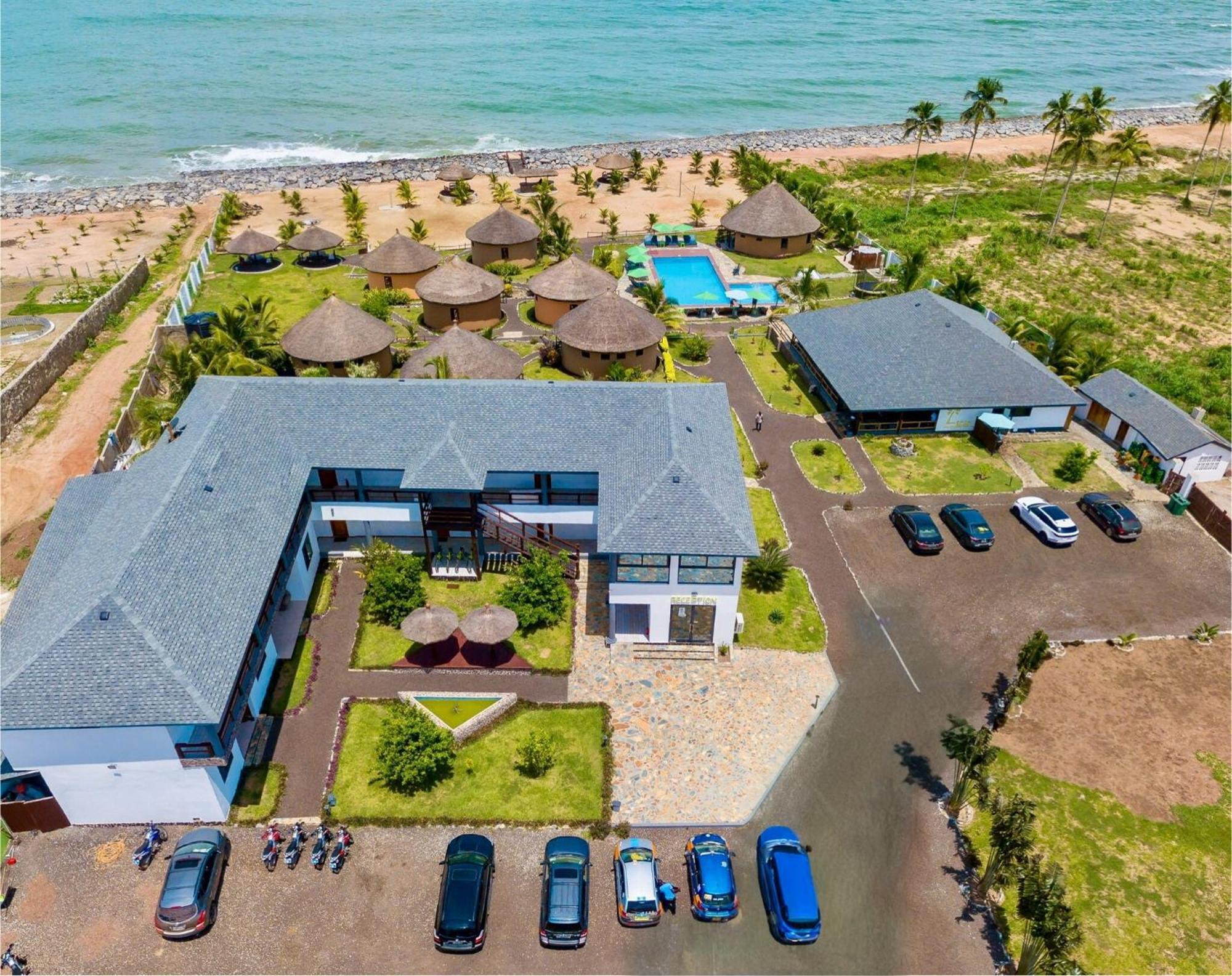 Lemon Beach Resort Elmina Dış mekan fotoğraf